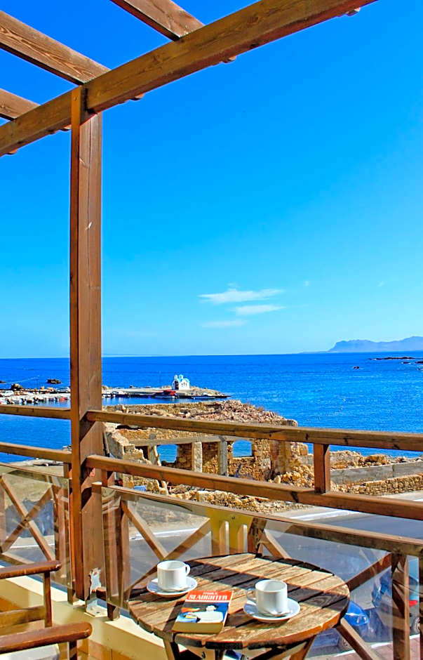 Porto Kalamaki Hotel