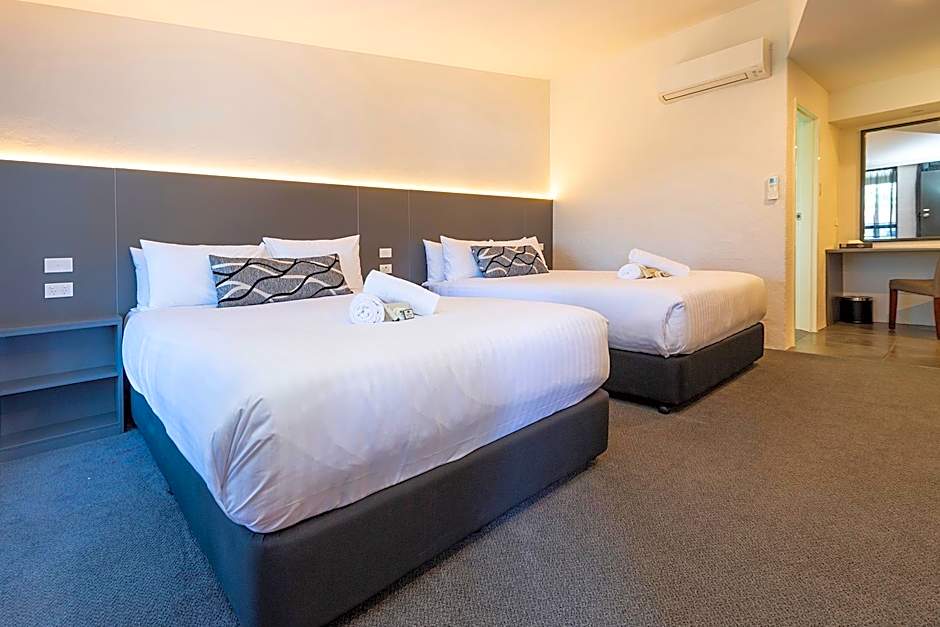 Newcastle Links Motel