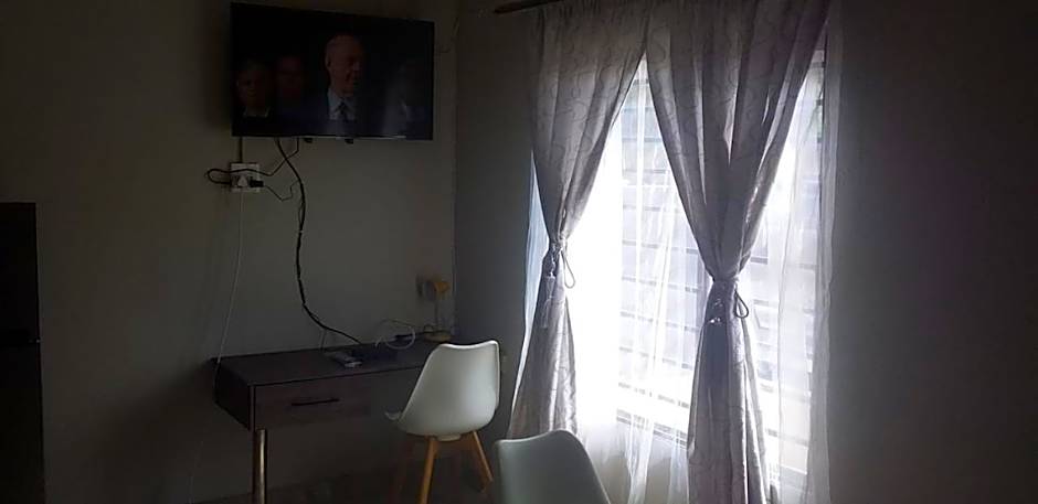 The Hide On Claremont