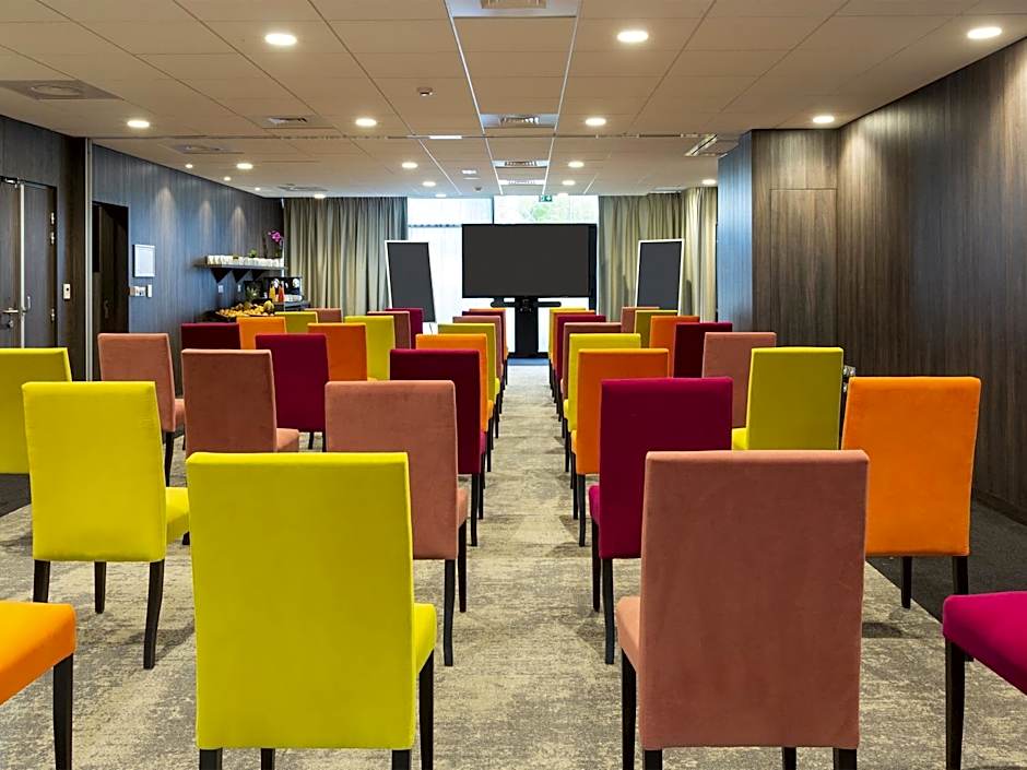 Hotel Roi Soleil Prestige Plaisir - St Quentin