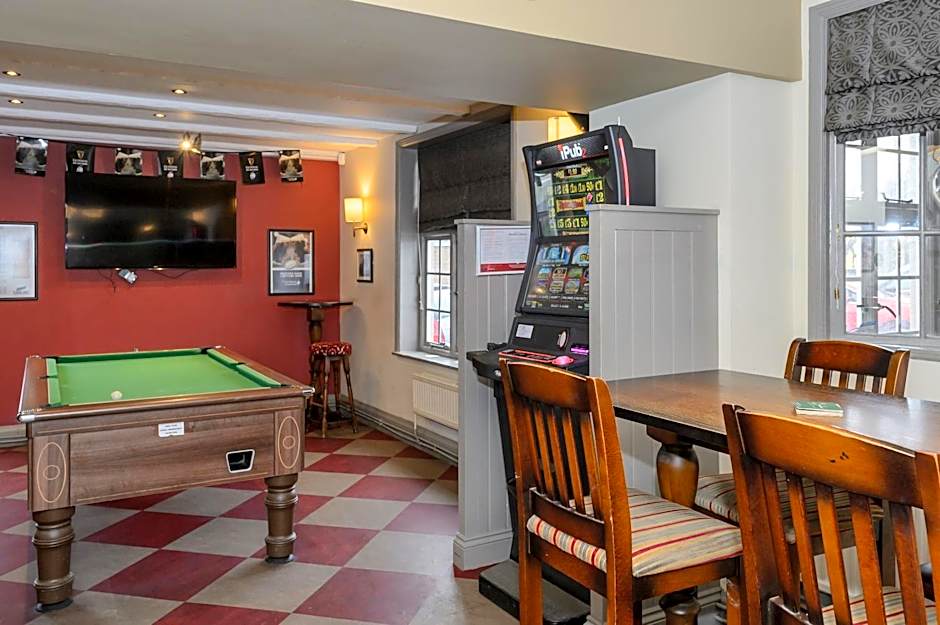 Balfour Arms