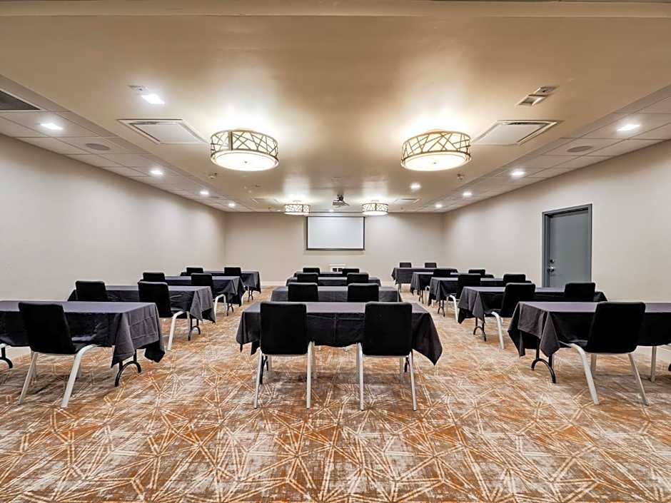 Holiday Inn Tacoma Mall By IHG