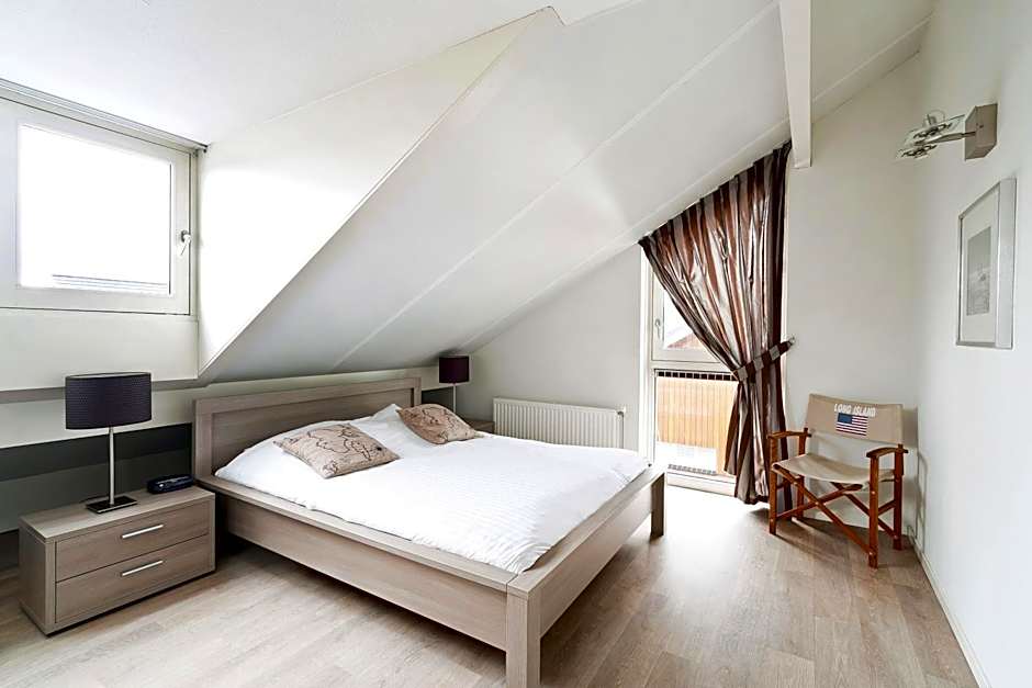 Boathouse Suburban Amsterdam