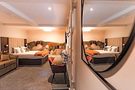 Luxury Triple Room