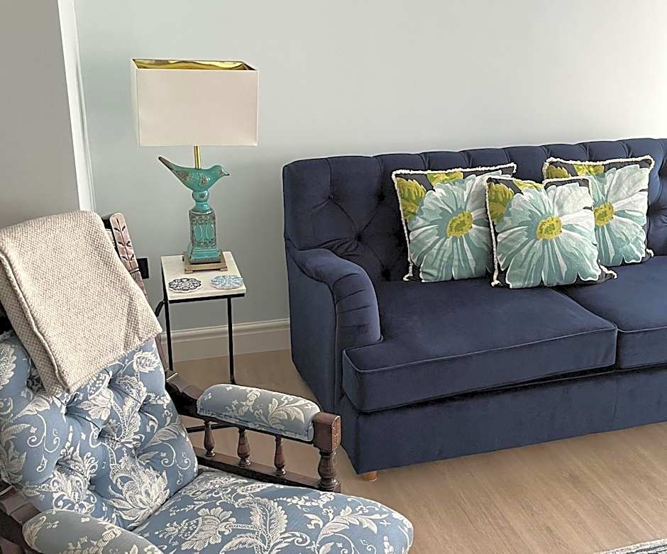 Apartments at Number 16 - The Jolly Coopers