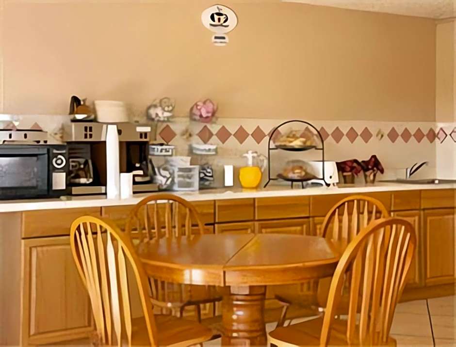 Super 8 by Wyndham Lake Havasu City