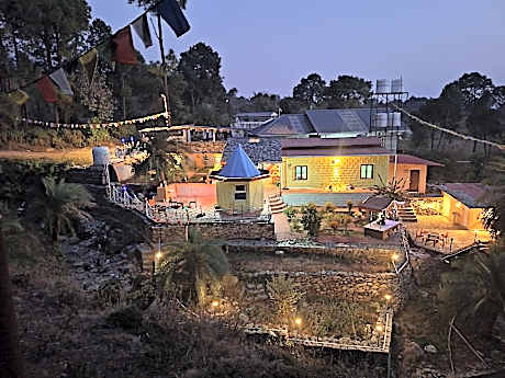 Tathastu Retreat Bir