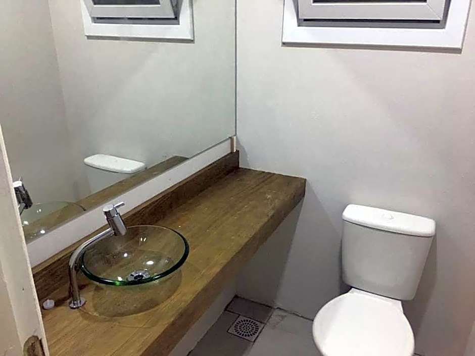 Sobrados com suíte e sacada vista ao mar