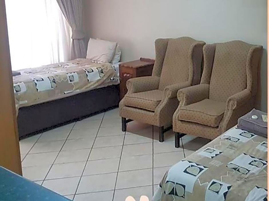 Country Blue Luxury Guest House