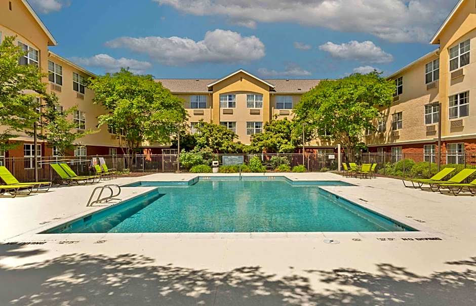 Extended Stay America Suites - Raleigh - RTP - 4919 Miami Blvd.