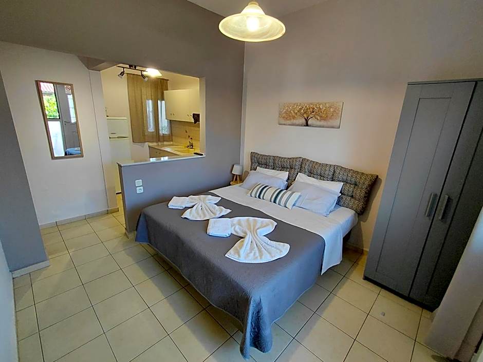 Nostos Apartments