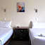 Devonwood Motel