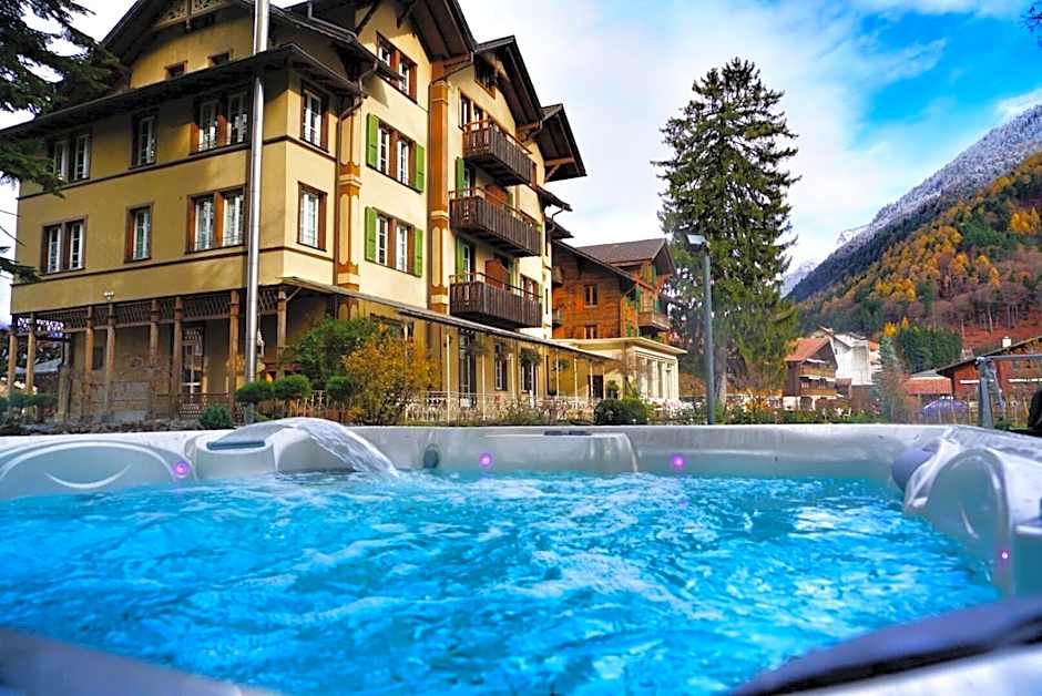 Alpenrose Hotel and Gardens