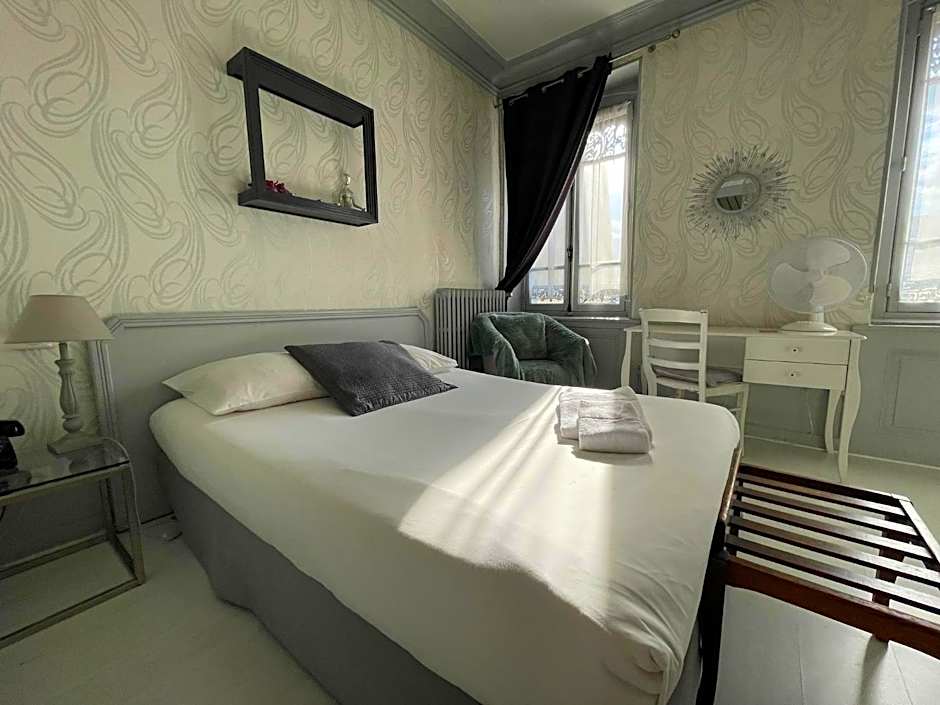 Authentic by Balladins, Hôtel Le Carré d'Aix