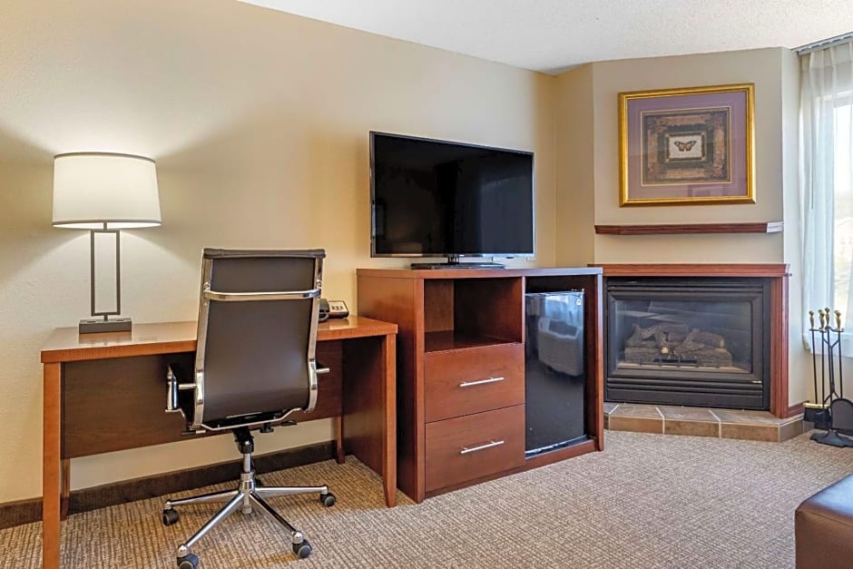 Comfort Suites Grandville