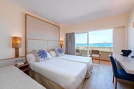 Double Room for Single Use with Sea View
