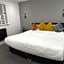 Under New Top Rated Management I Stylish 2BR Apartments I Central Hub I Free Parking I Work Ready Amenities