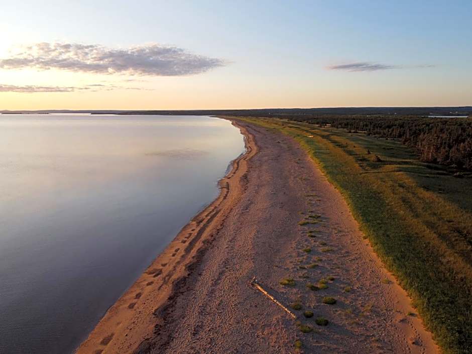 Waterfront Tiny House near Pomquet Beach- Winterized