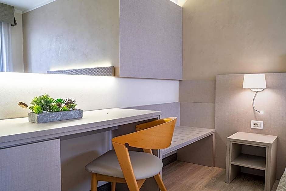 Park Hotel Ai Pini & Restaurant Ai Pini