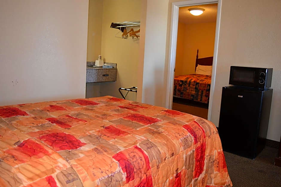 Knights Inn Greenville