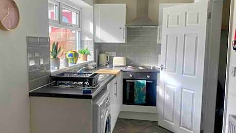 Stadium, Central, Secure Free Parking, Wi-Fi