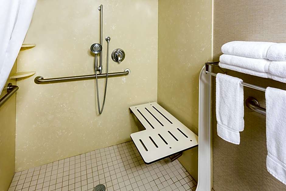 Holiday Inn Express Roseburg By IHG