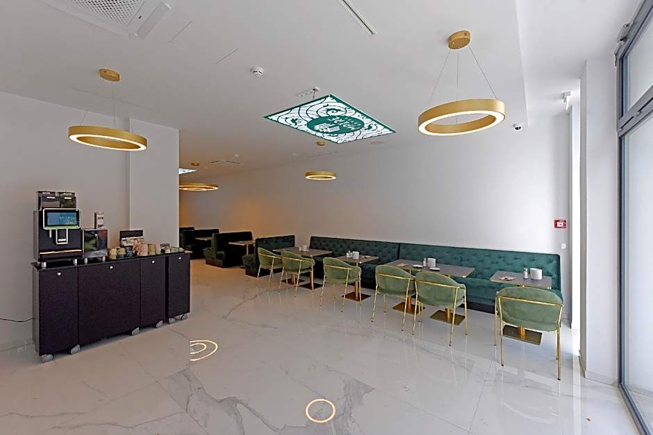 M-Pire Hotel