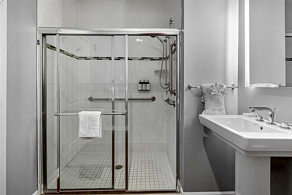 Hotel Chicago West Loop, SureStay Collection by Best Western