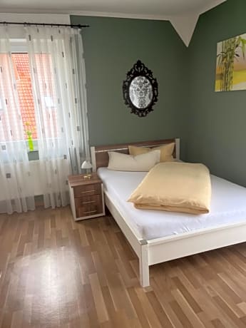 Standard Single Room with Shower