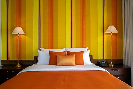 Premium Pool Access Twin Room - Discounts (10% on SPA, 5% on Water Sports)