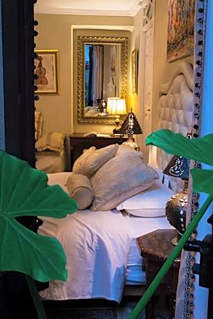 Sahara Economic Room