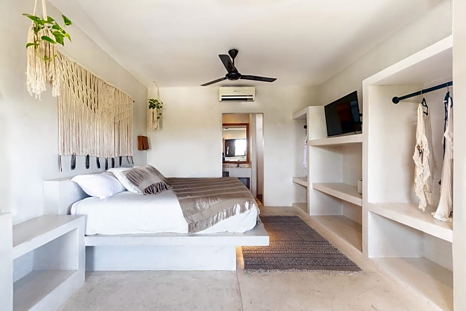 Tulum Townhouse by Amansala