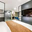 Docking Hotel