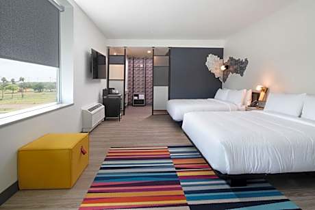 Queen Loft with Two Queen Beds