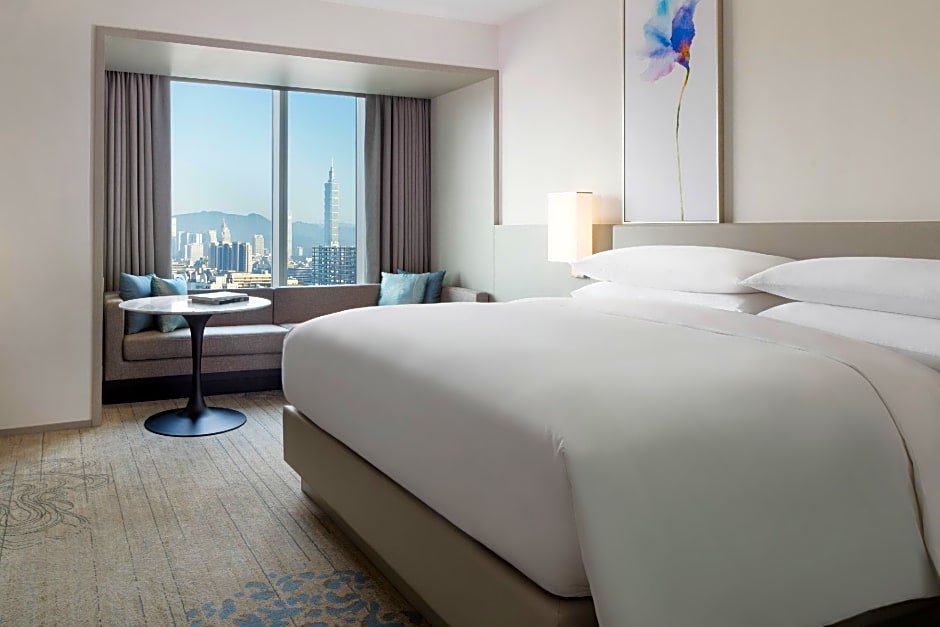 Courtyard Taipei Downtown