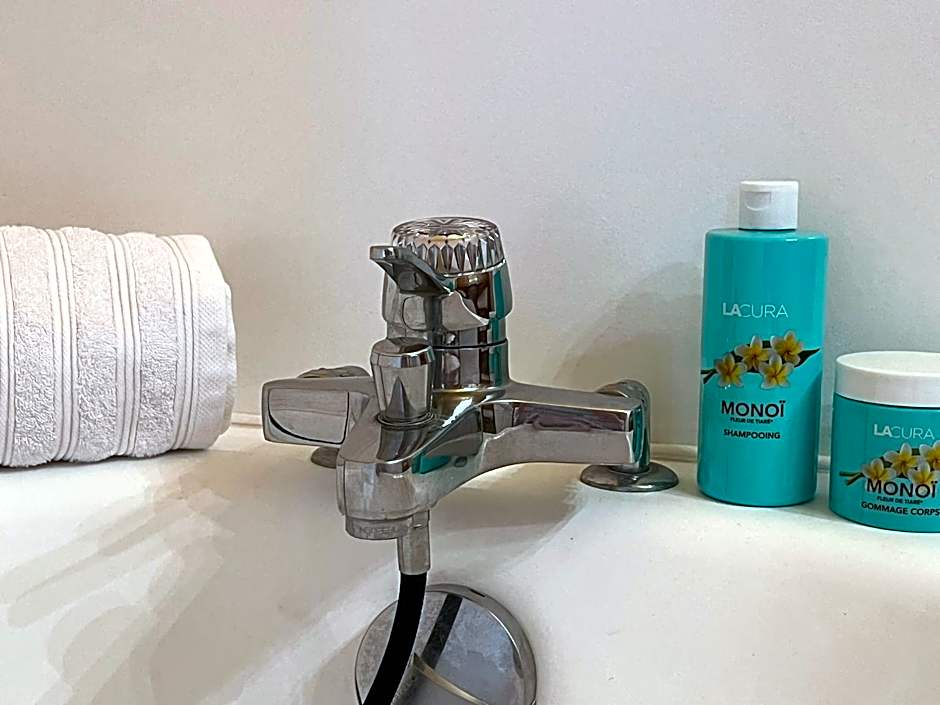 La Chaumière DE L'EAU SAUVAGE