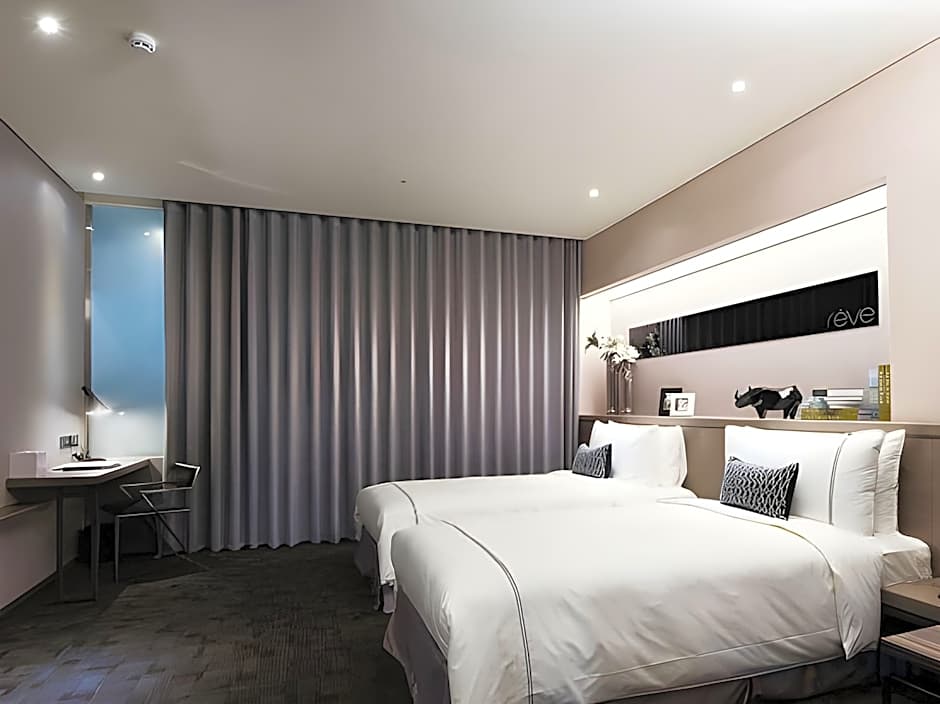 Hotel Reve Taichung