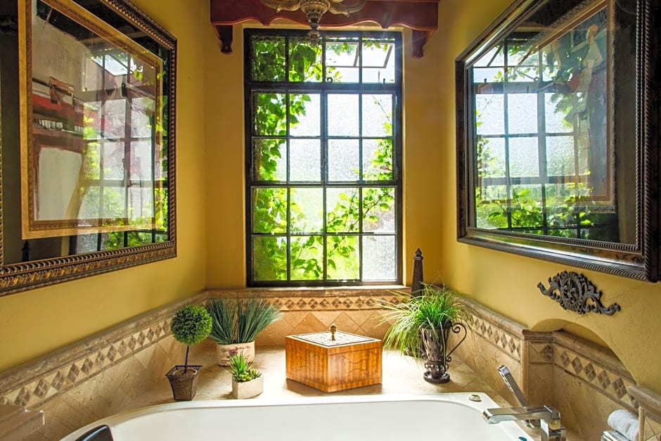 Casa Grande Luxury Boutique Hotel