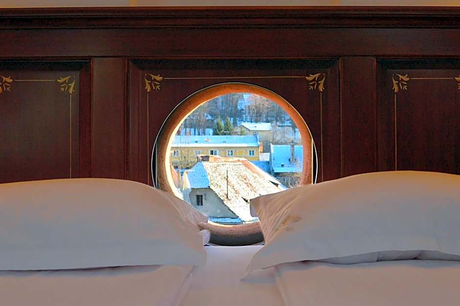 HOTEL BOUTIQUE CASA CHITIC -HOTEL AND RESTAURANT Str Johann Gott nr7