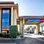 Rodeway Inn and Suites Bakersfield