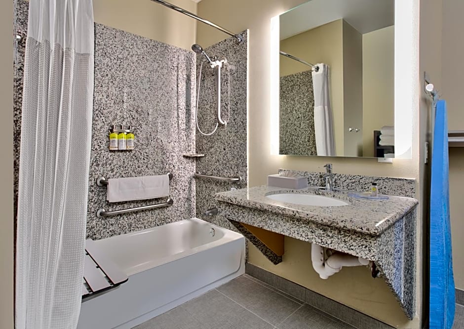 Staybridge Suites Plano By IHG