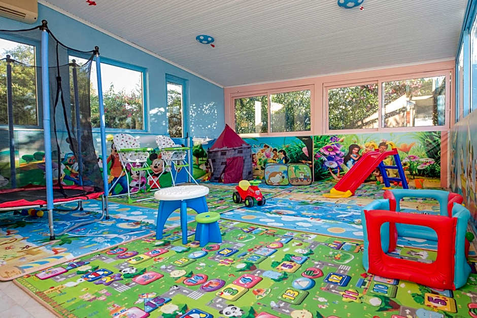 Creta Aquamarine Hotel