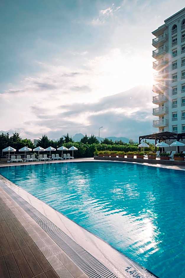 Crowne Plaza Antalya By IHG