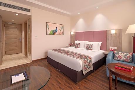 Deluxe Double Room with 15% Off on FNB& SPA, Welcome Drink on Arrival. Room upgrade to Next Category as per subject to availability