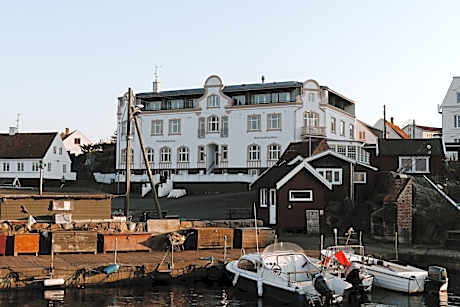 Hotel Sandvig Havn