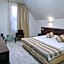 Yerevan Deluxe Hotel