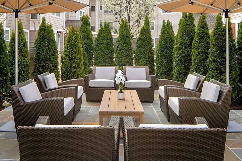 Sonesta ES Suites Fairfax Fair Lakes