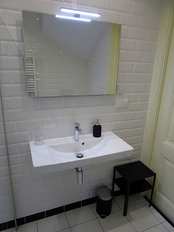 Emma's B&B – The Hague, WV
