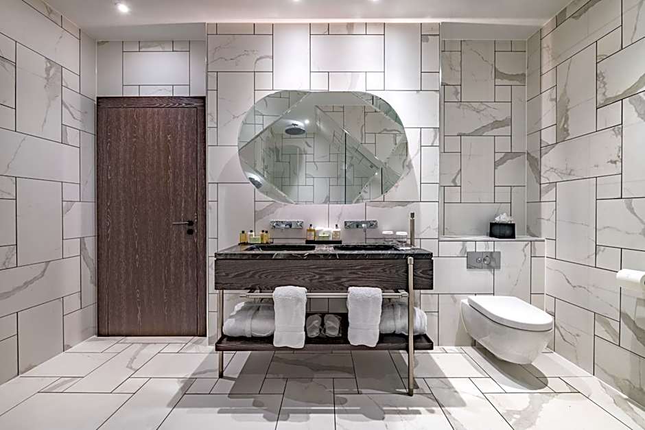 Stock Exchange Hotel, Manchester, Autograph Collection