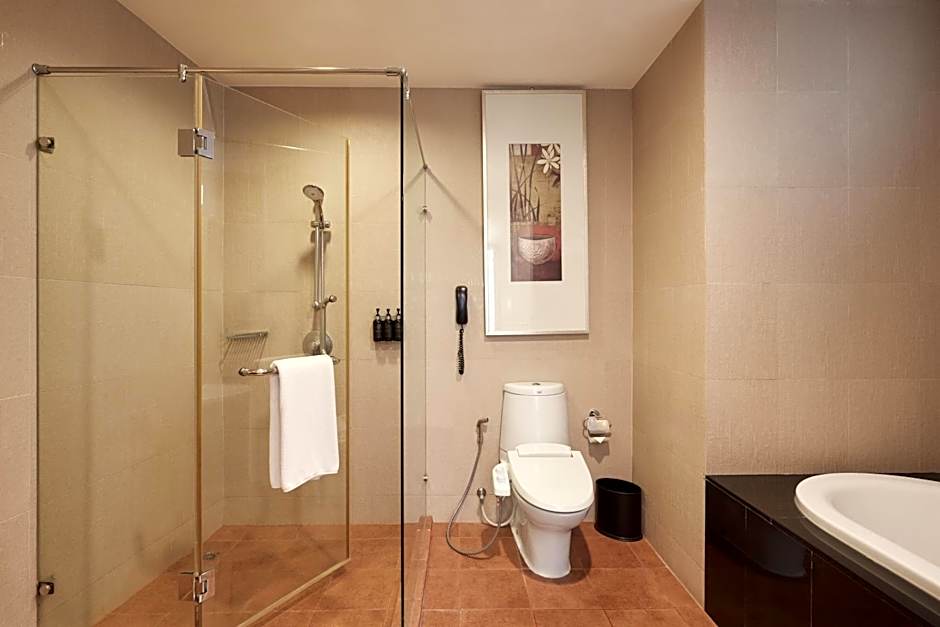 Dusit Suites Hotel Ratchadamri, Bangkok